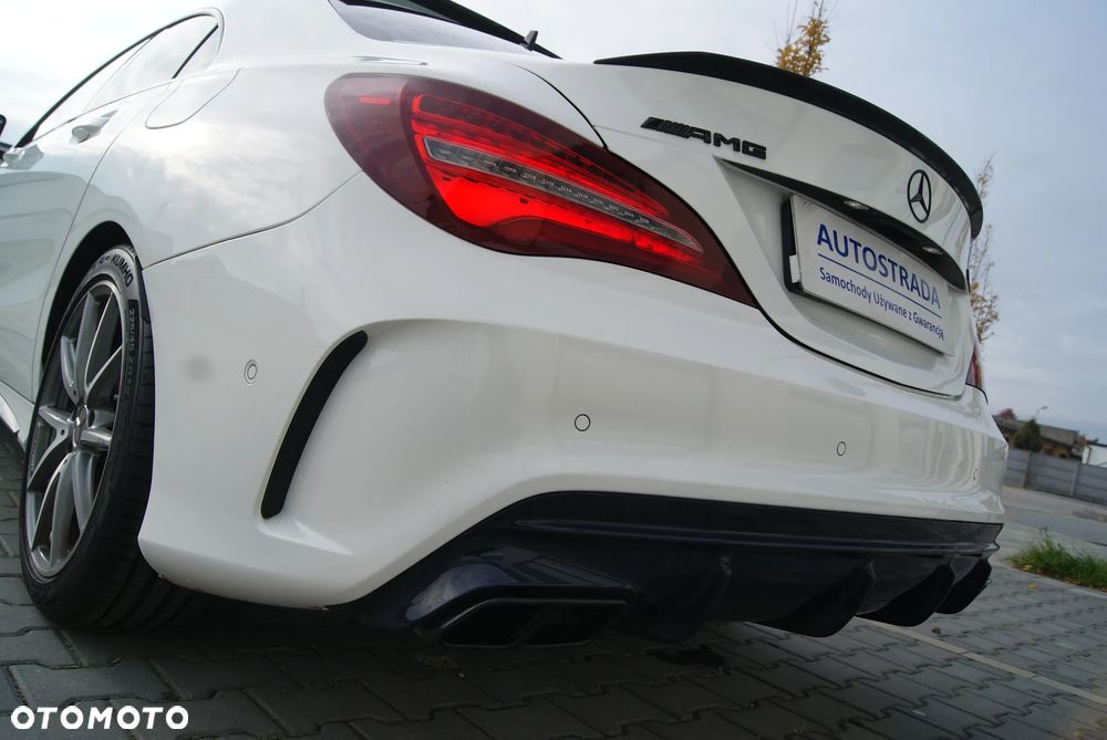 Mercedes-Benz CLA - 9