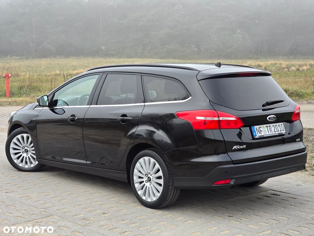 Ford Focus 1.0 EcoBoost Titanium - 16