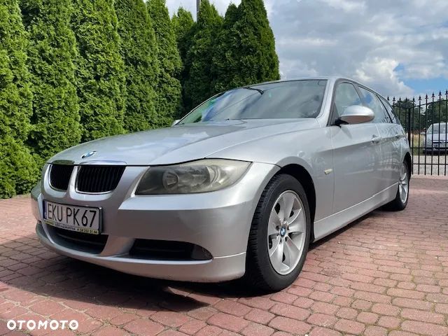 BMW Seria 3 318i - 2