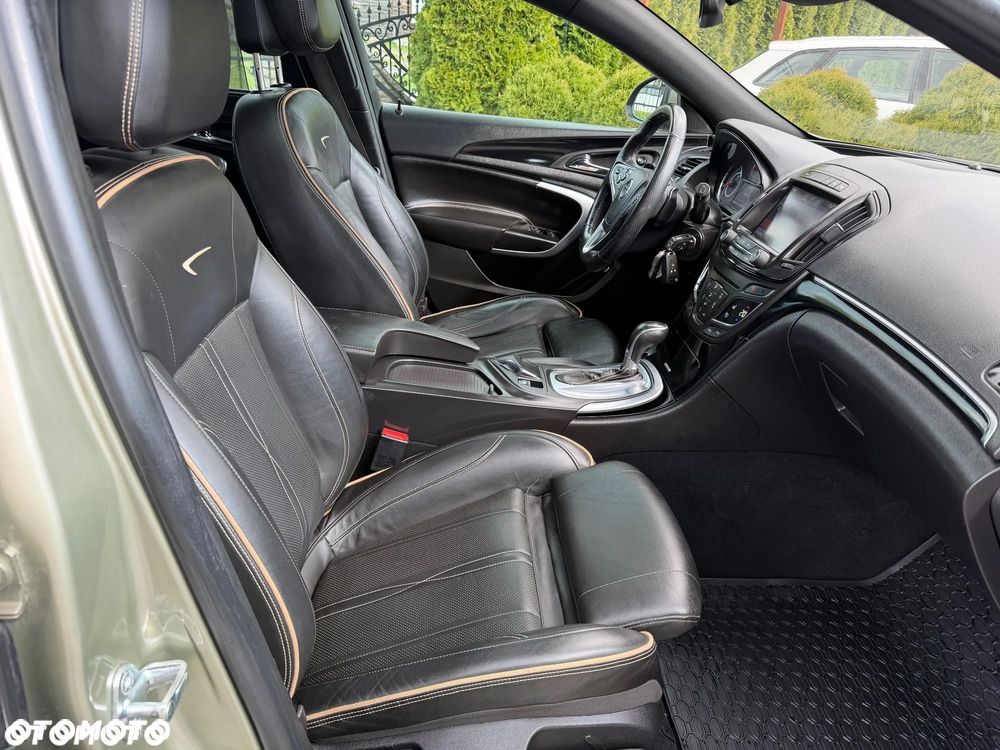 Opel Insignia - 15