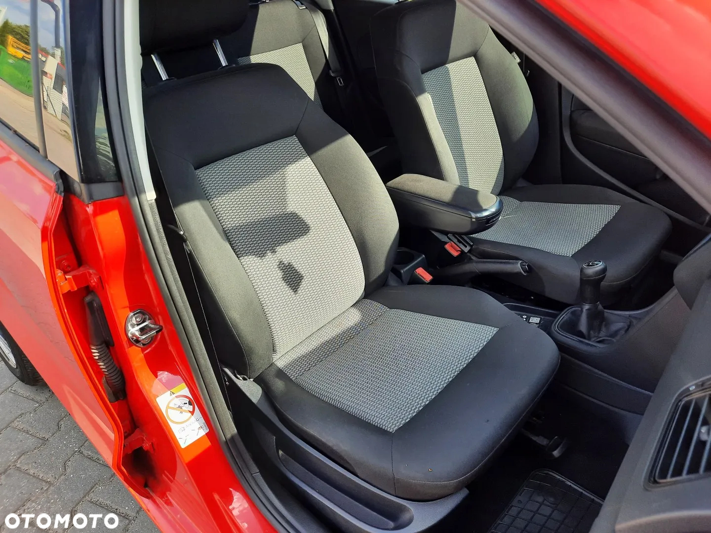 Volkswagen Polo 1.4 16V Comfortline - 21