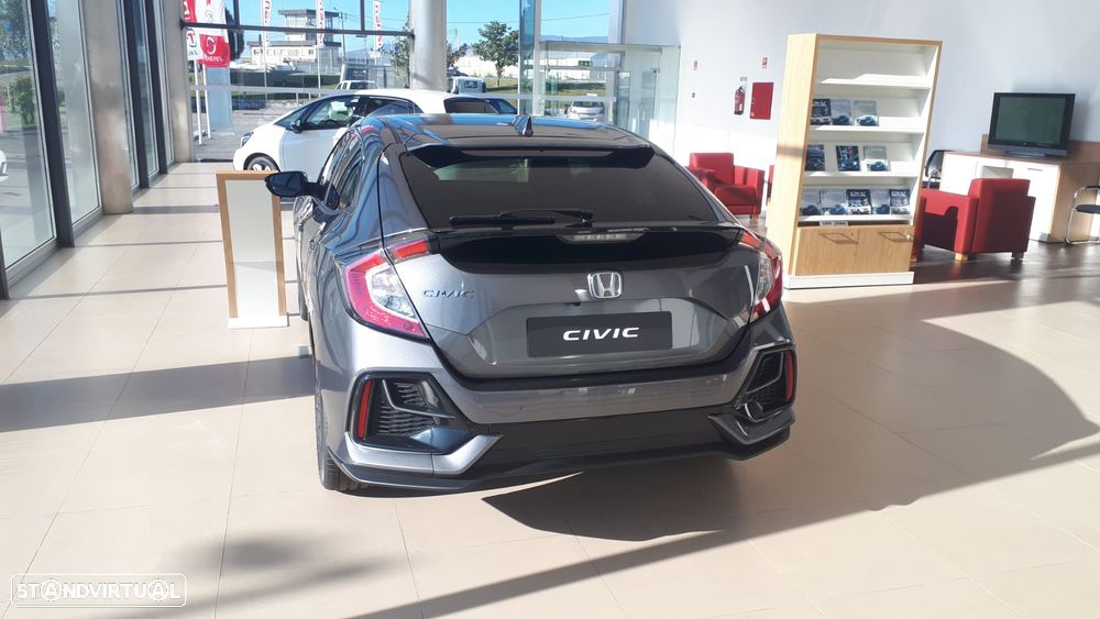 Honda Civic 1.0 i-VTEC Elegance - 3