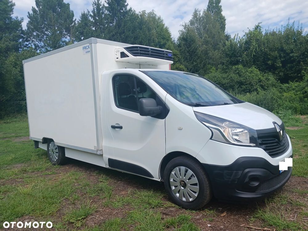 Renault Trafic III 2017r 198 tyś KLIMA Izoterma chłodnia Mroźnia Sklep Food Truck Agregat zasilanie 230V Trafik - 1