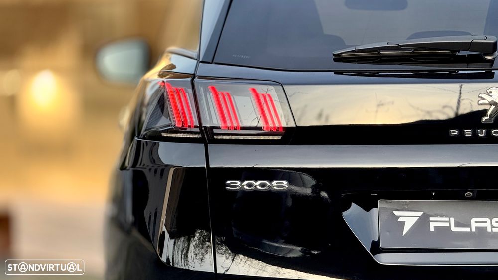 Peugeot 3008 PureTech 130 Stop & Start GPF EAT8 Allure Business-Pack - 18