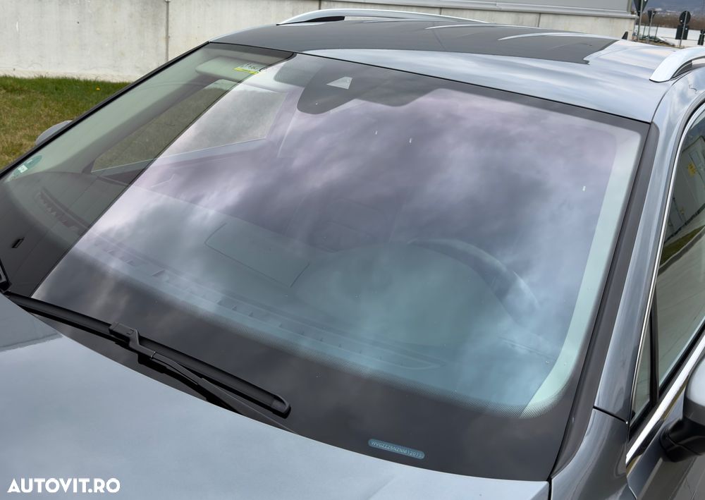 Volkswagen Tiguan 2.0 TDI SCR DSG IQ.DRIVE - 40