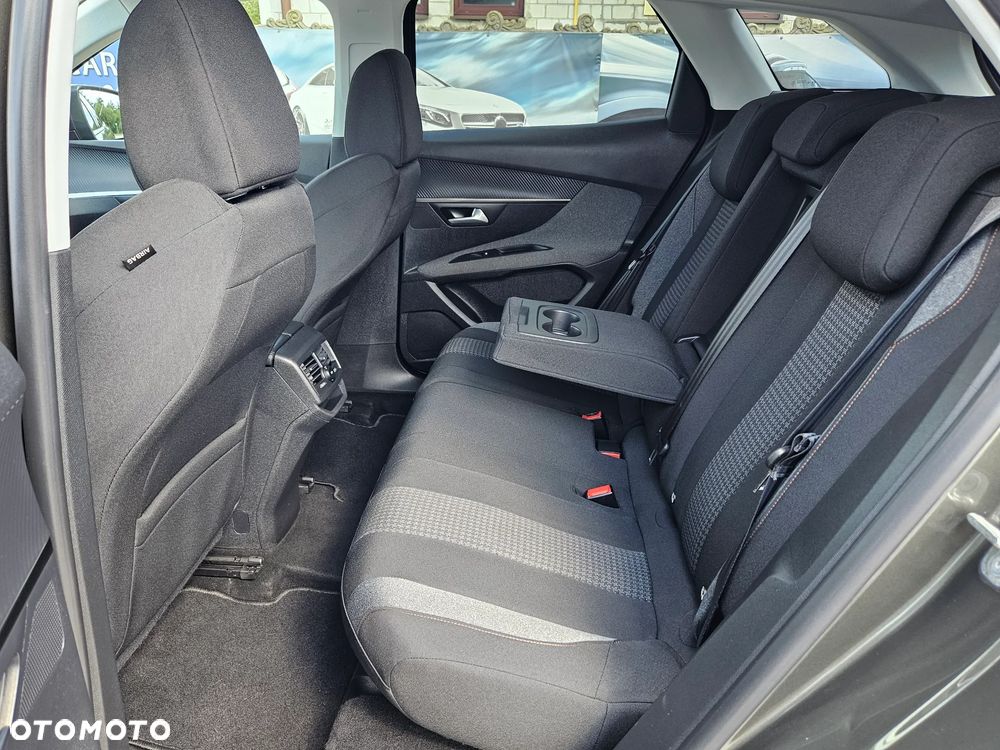 Peugeot 3008 1.5 BlueHDi Road Trip S&S EAT8 - 6