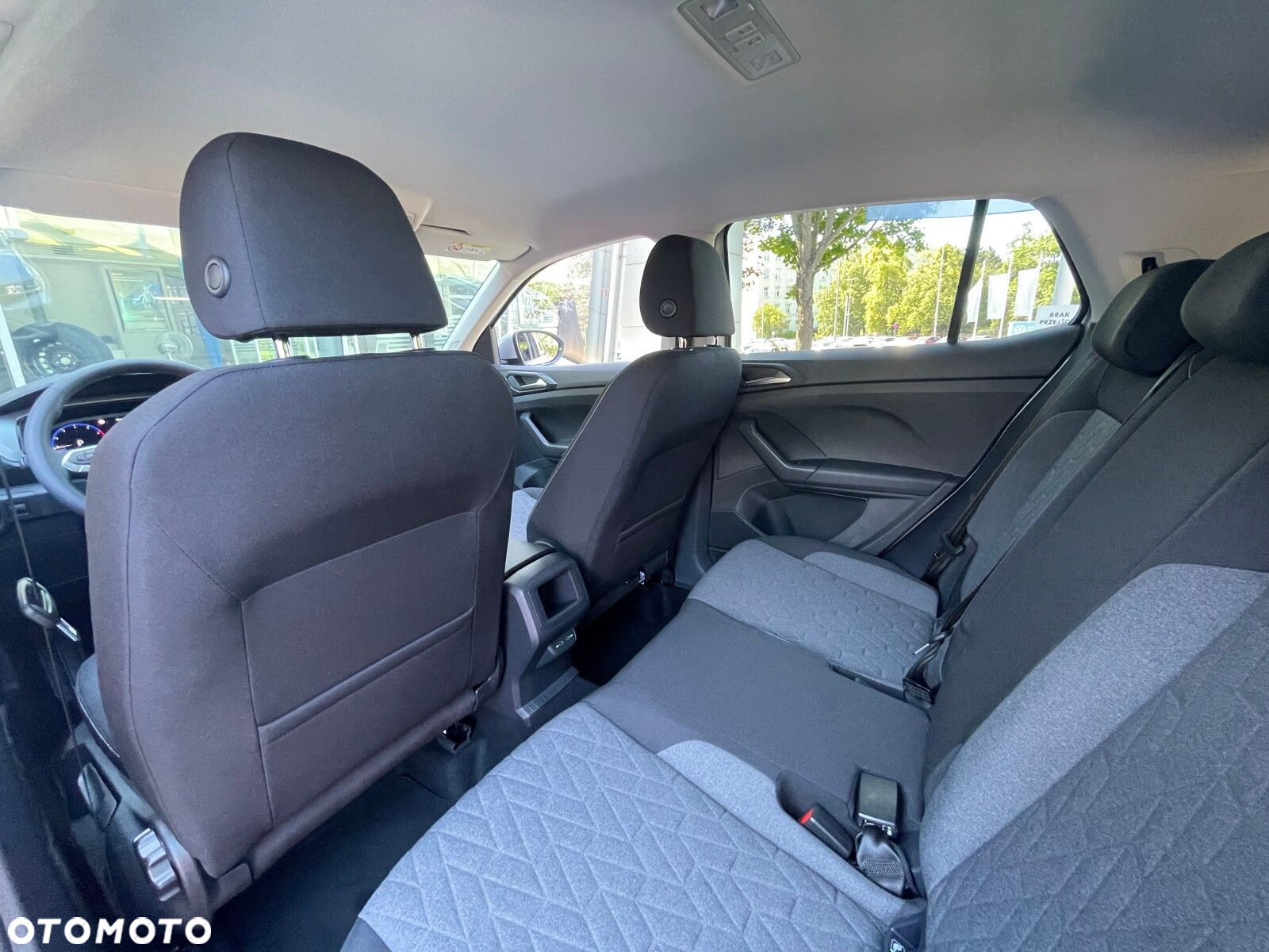 Volkswagen T-Cross - 26