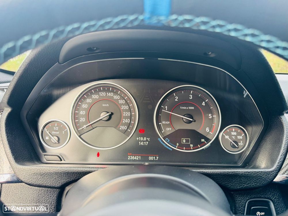 BMW 325 d Pack M - 24