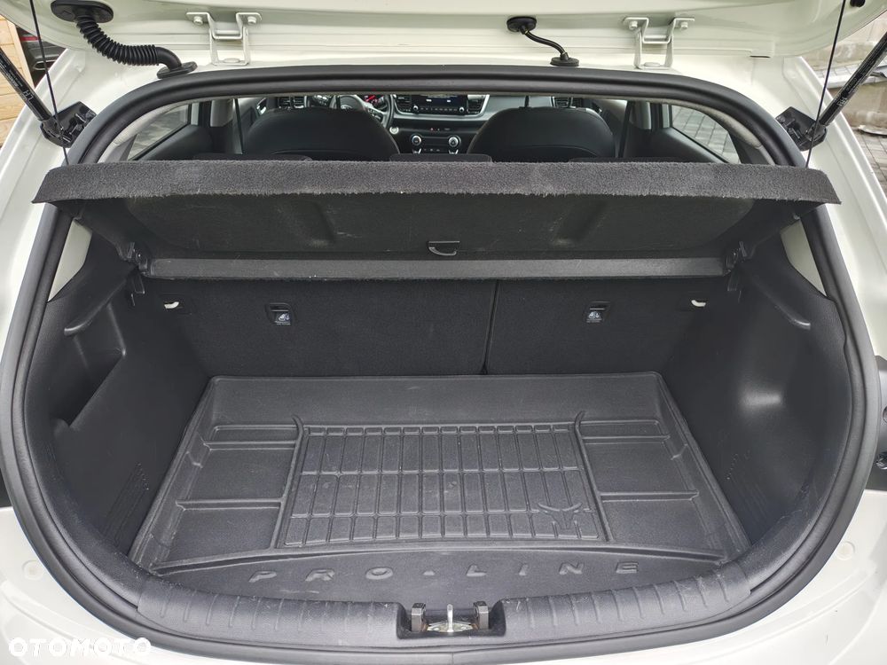 Kia Rio 1.0 T-GDI MHEV GT Line - 13
