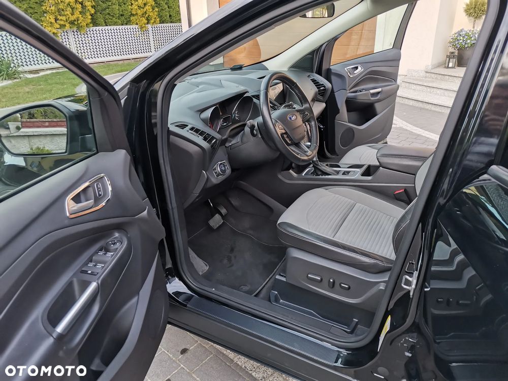 Ford Escape 2.0 EcoBoost AWD Titanium - 14