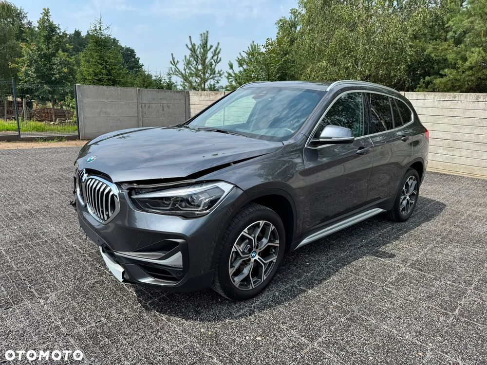 BMW X1 sDrive20i Advantage - 1