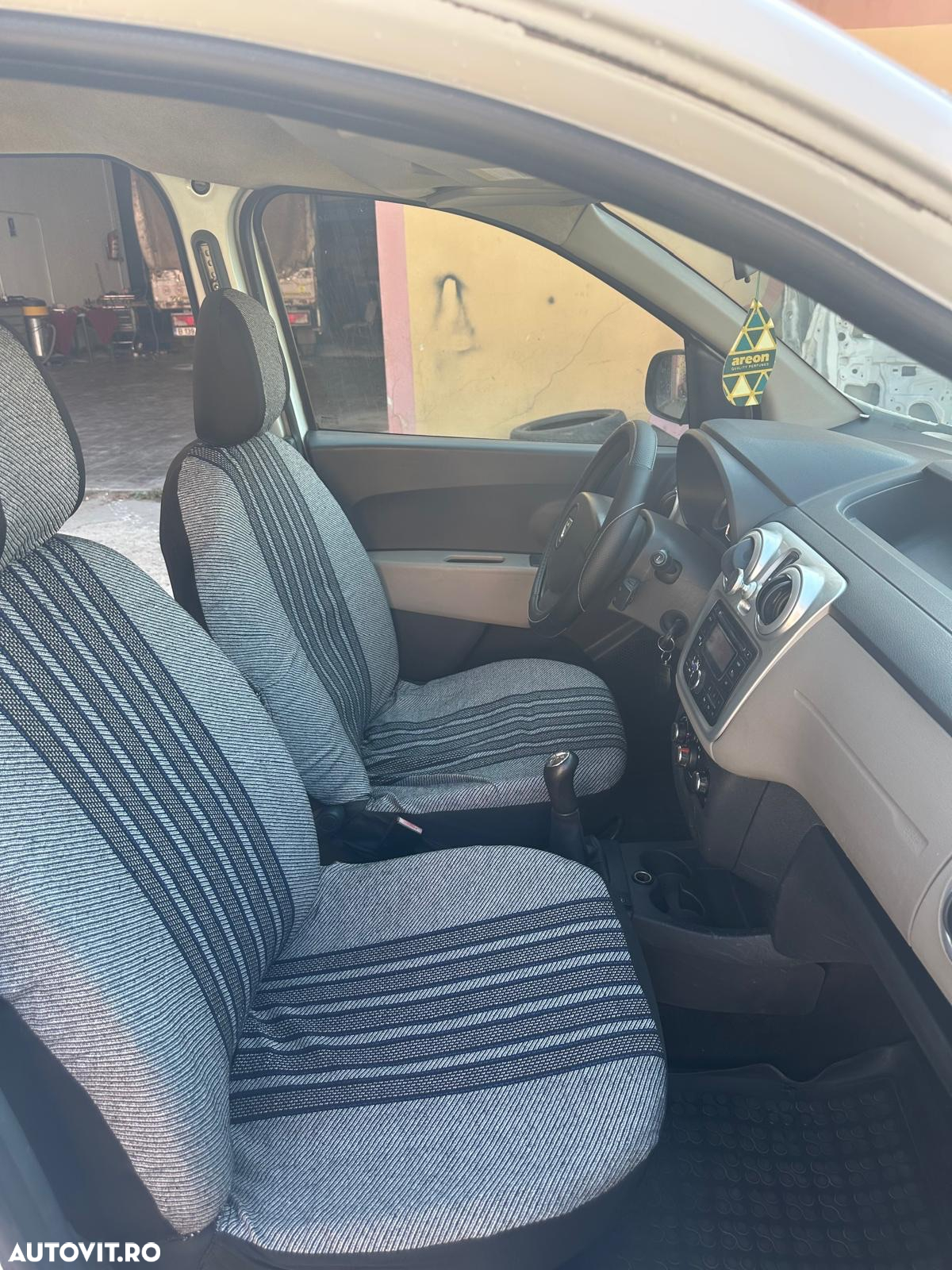 Dacia Dokker 1.6 Laureate - 5