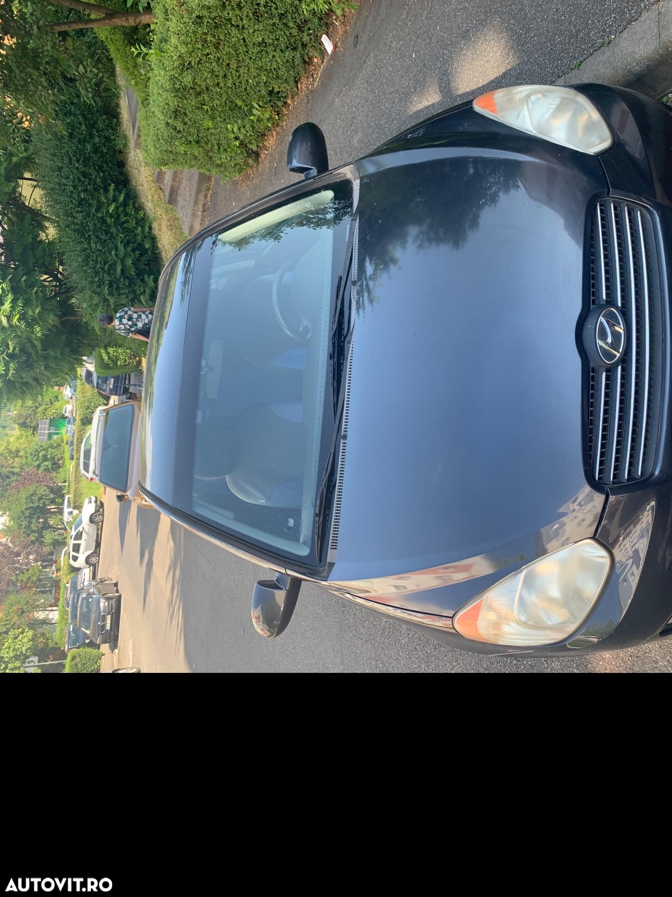 Hyundai Accent - 3