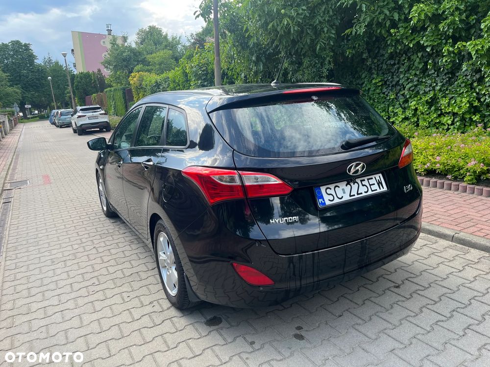 Hyundai i30 1.6 CRDi Comfort - 3