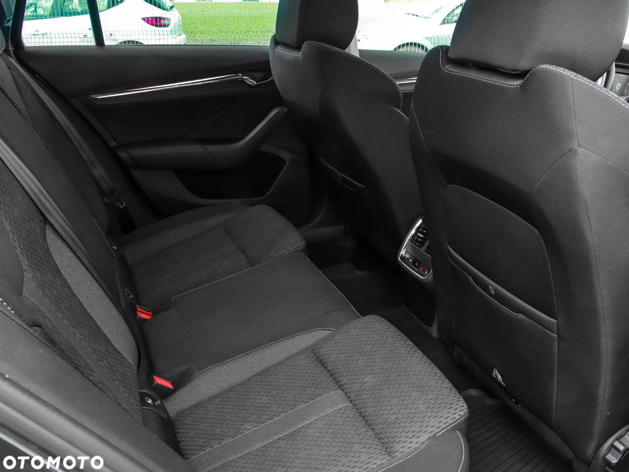 Skoda Octavia 2.0 TSI 4x4 Style DSG - 13