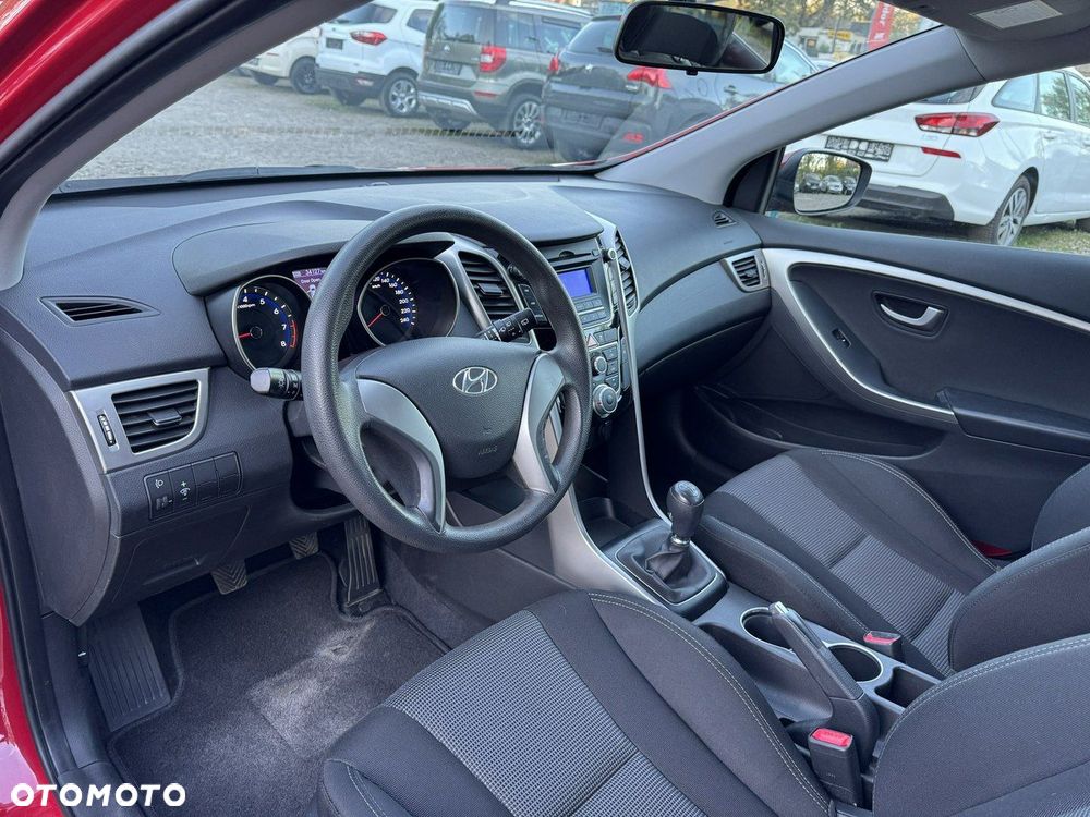 Hyundai i30 - 23