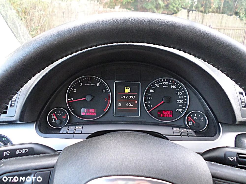 Audi A4 Limousine 1.8T - 9