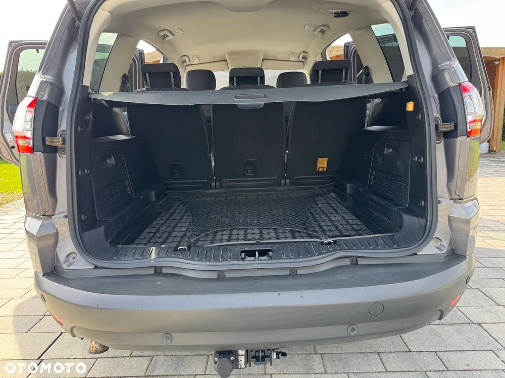 Ford S-Max 2.0 TDCi DPF Titanium - 13