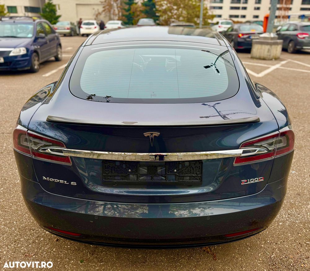 Tesla Model S Ludicrous Performance - 10