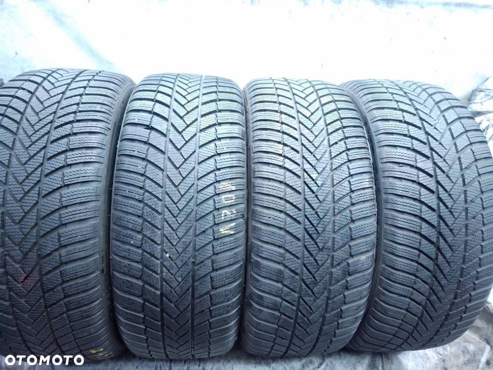 Bridgestone Blizzak LM005 245/45 R19 102V 2023 2024 7-7.5mm - 1