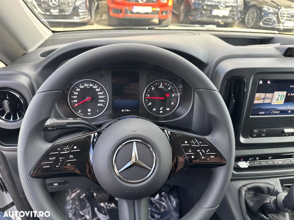 Mercedes-Benz Vito - 11