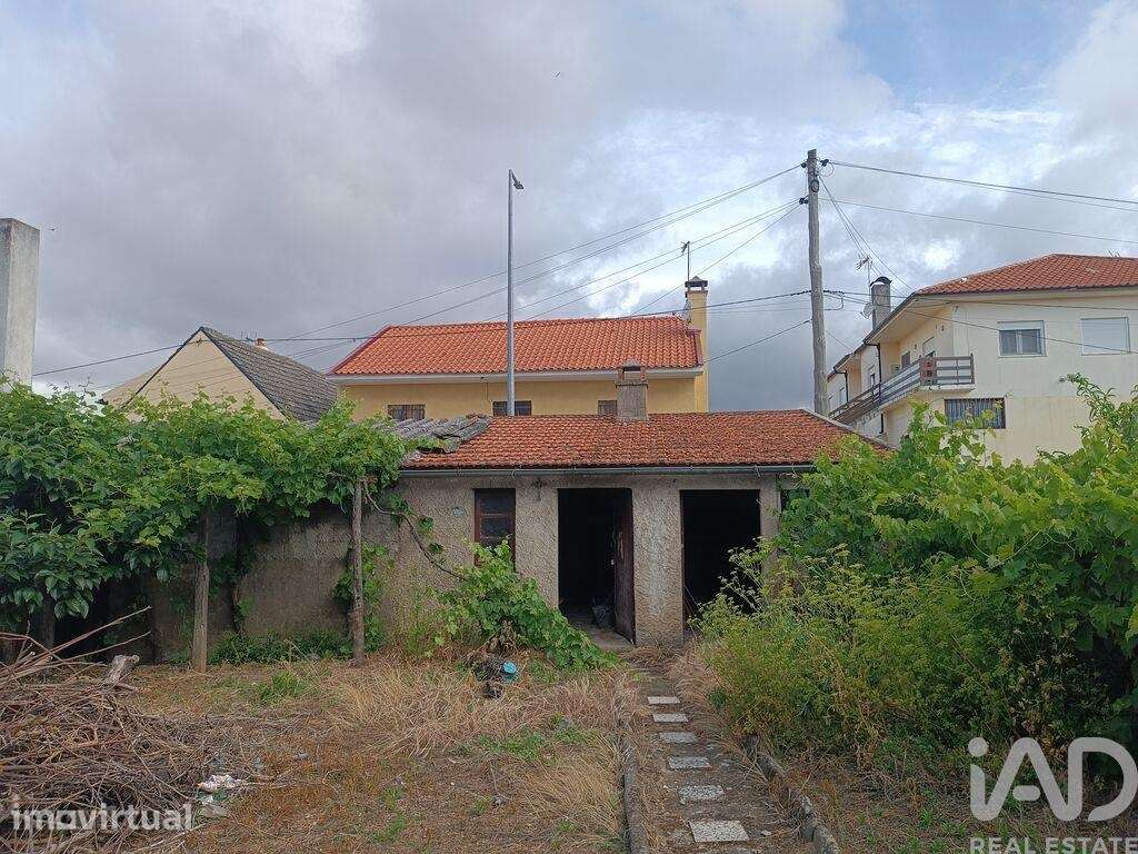 Casa / Villa T4 em Mogadouro, Valverde, Vale de Porco e Vilar de Rei d - Grande imagem: 4/33
