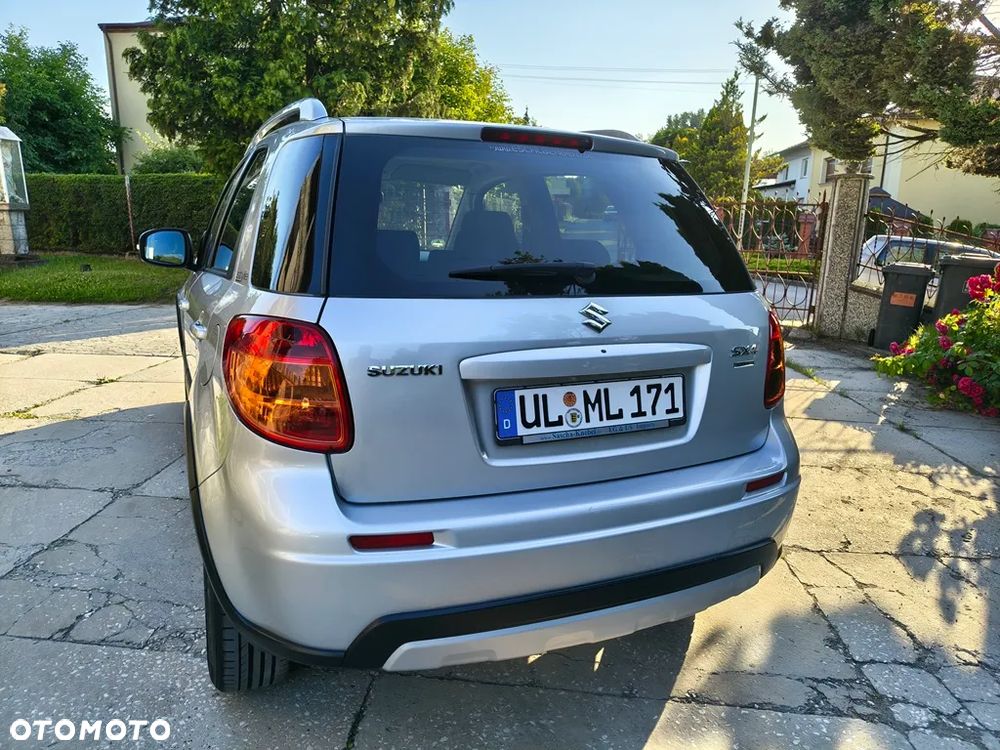 Suzuki SX4 1.6 VVT 4x2 Style - 6