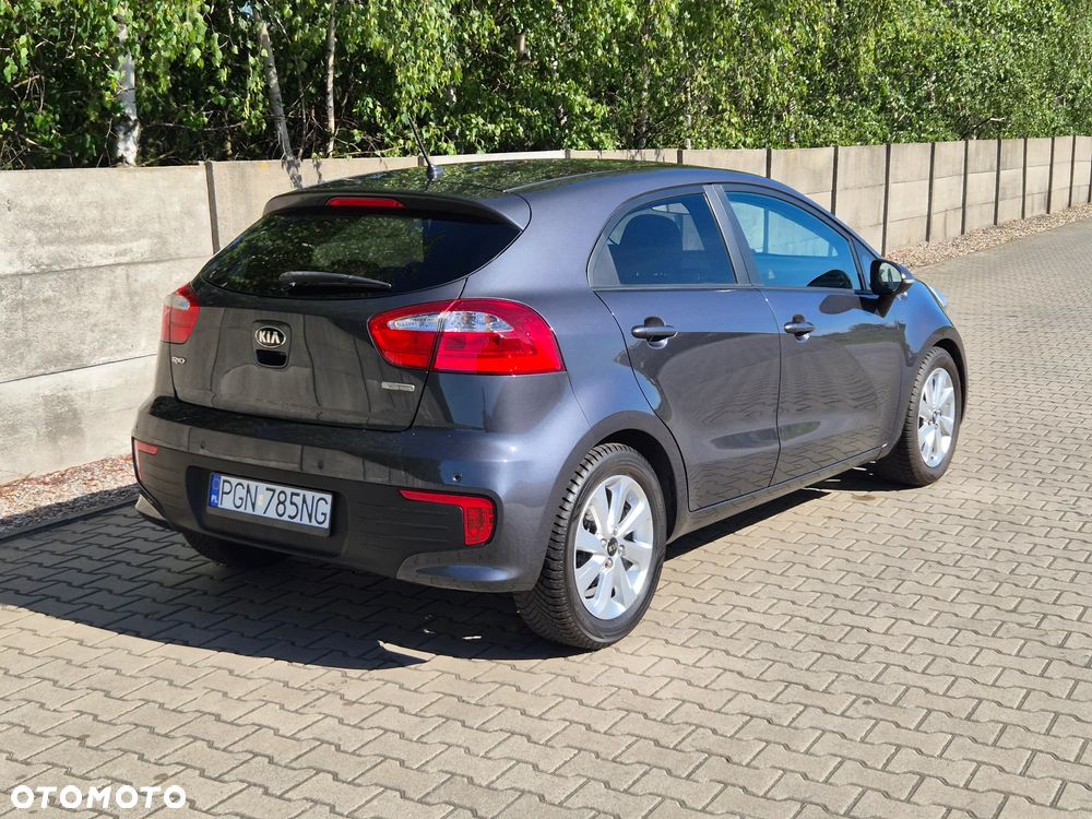 Kia Rio 1.2 Dream Team Edition - 20