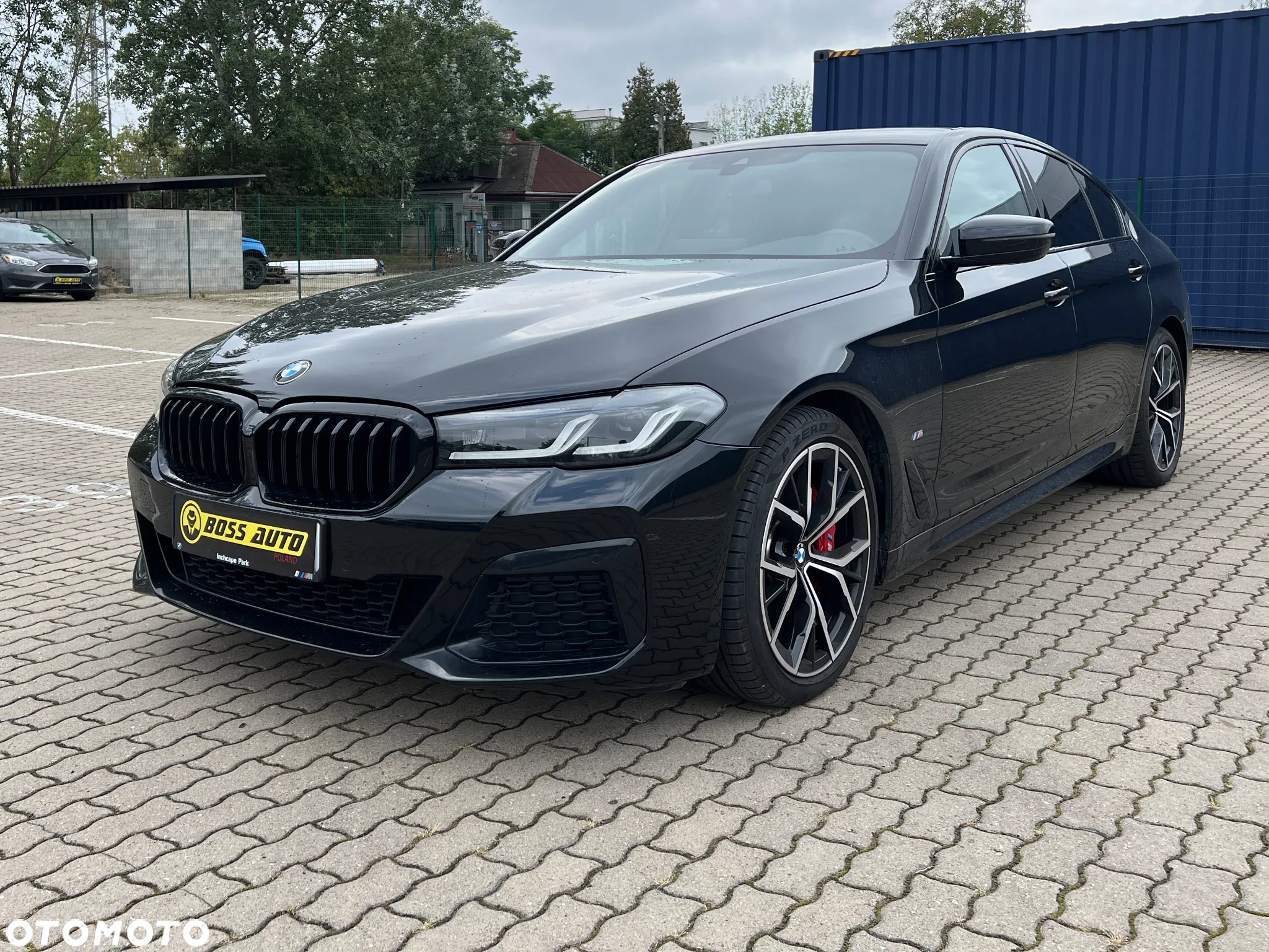 BMW Seria 5 520d M Sport Edition - 4