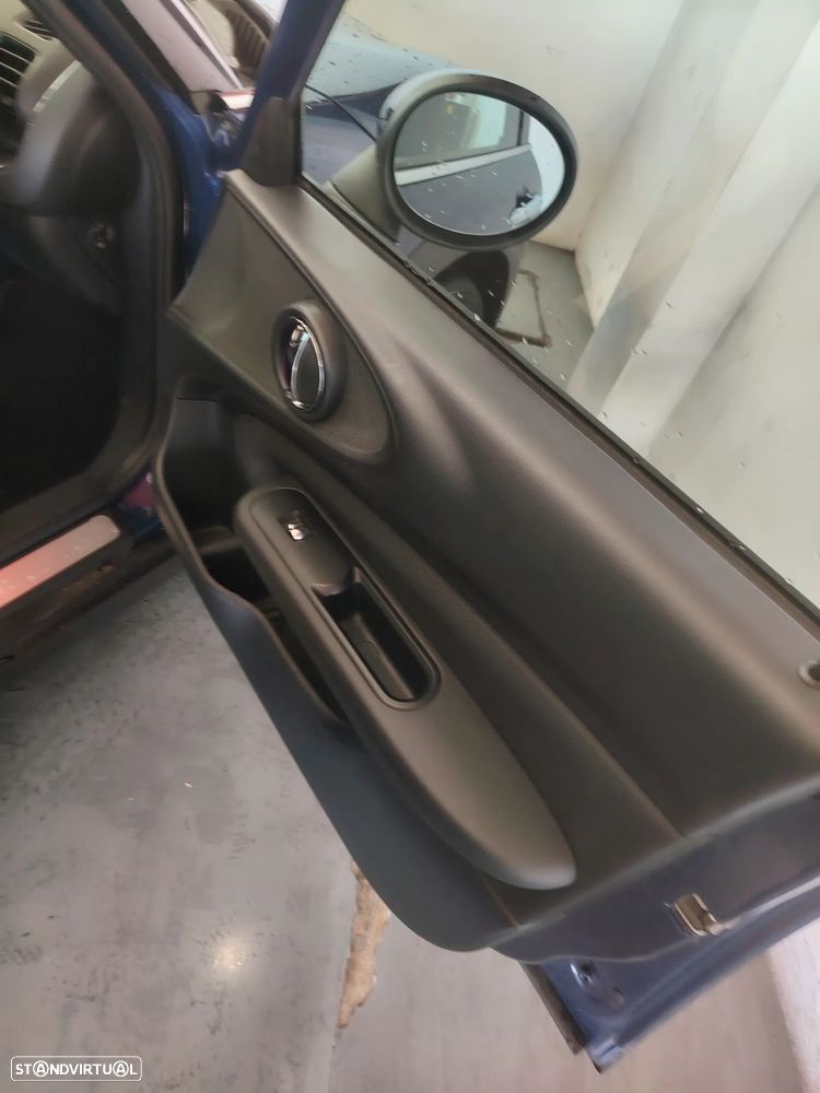 MINI Clubman One D - 11