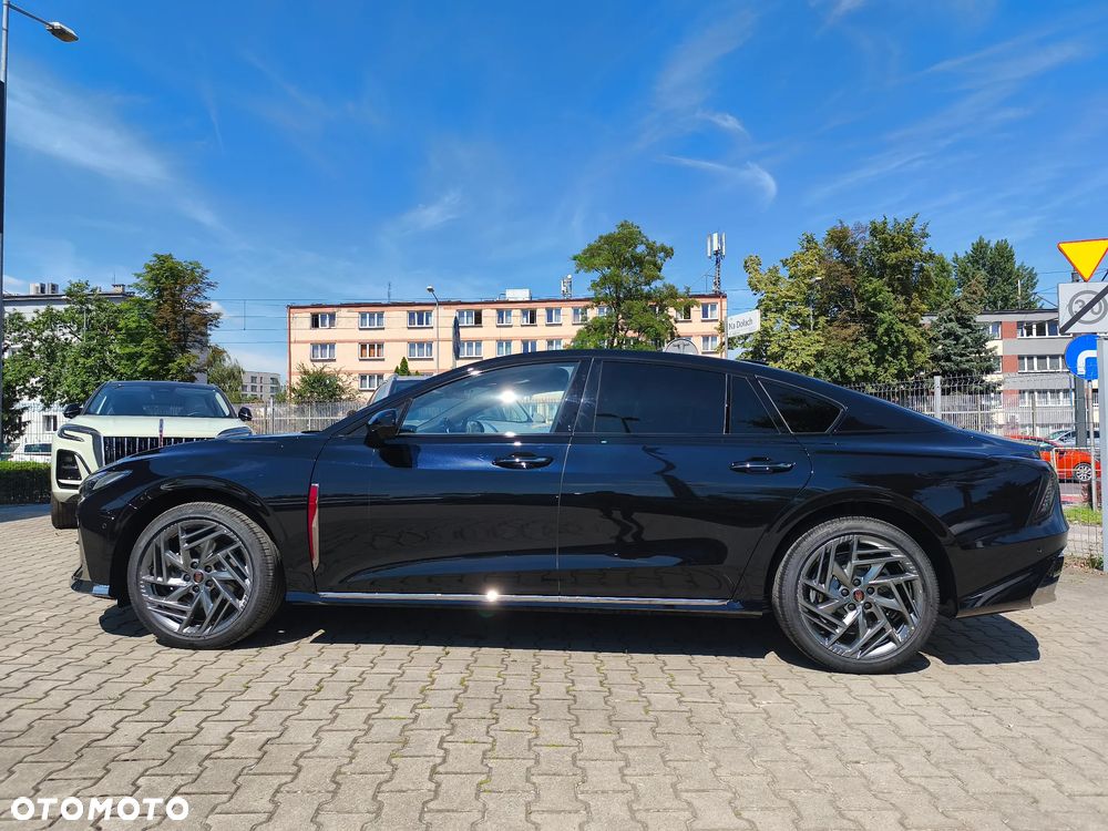 Hongqi H6 2.0T Deluxe - 2