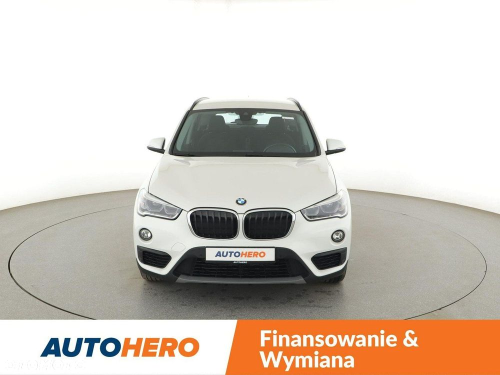 BMW X1 sDrive18d Advantage - 11