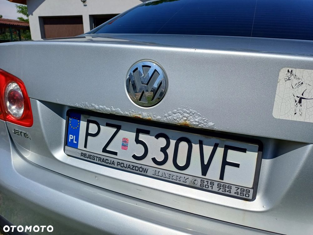 Volkswagen Jetta 1.9 TDI Comfortline - 13