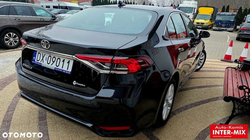 Toyota Corolla - 4