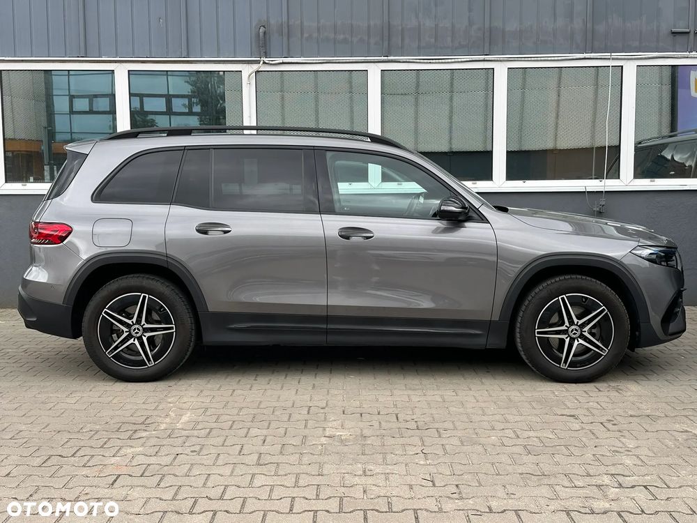 Mercedes-Benz EQB 250 66.5kWh AMG - 35