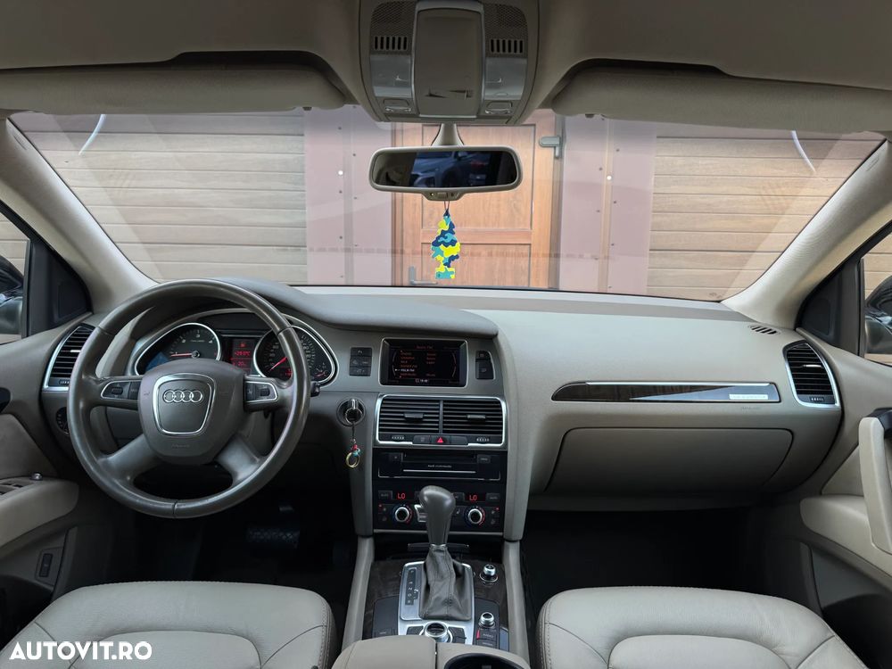 Audi Q7 - 16