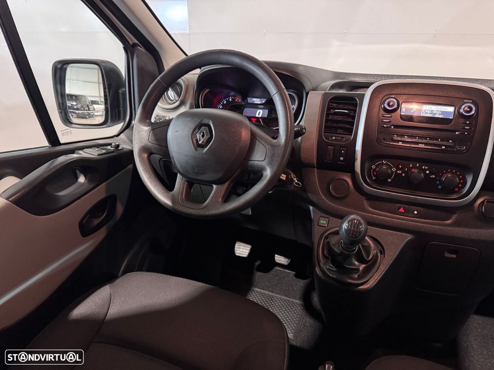 Renault Trafic 1.6 dCi L2H1 1.2T SS - 18