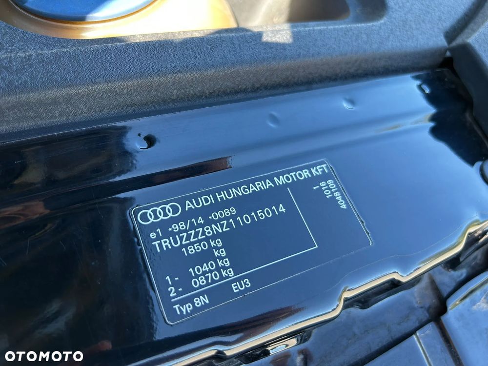 Audi TT Coupé 1.8T Quattro - 14