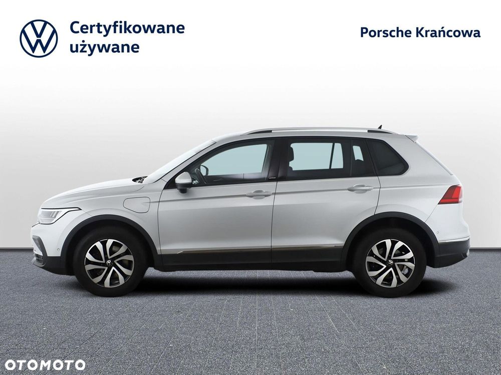 Volkswagen Tiguan - 2