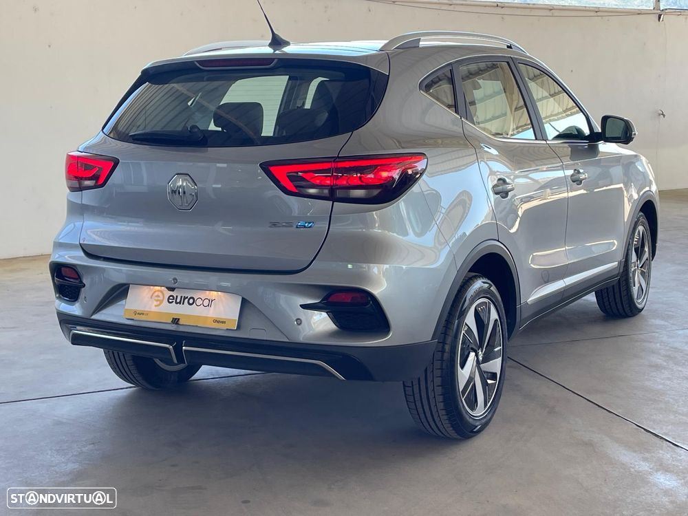 MG ZS EV 72.6 kWh Luxury - 5