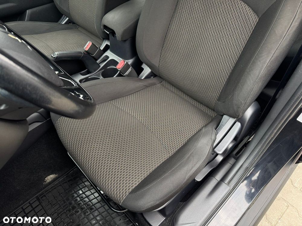 Mitsubishi ASX - 12