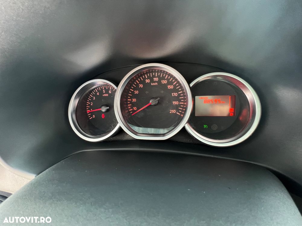 Dacia Sandero Stepway TCe 90 MT6 Comfort - 11