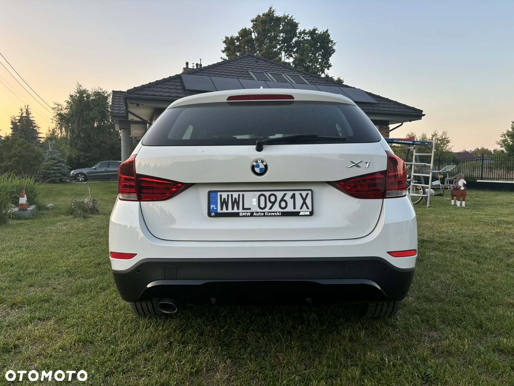 BMW X1 xDrive18d Sport Line - 3
