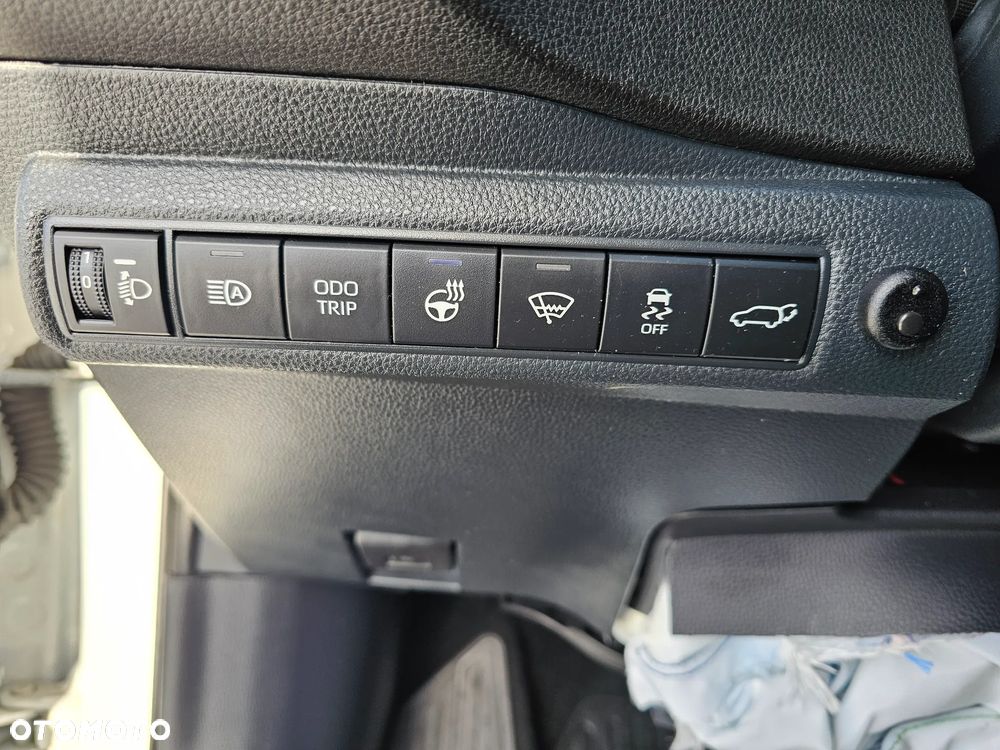 Toyota Corolla 2.0 Hybrid Style - 14