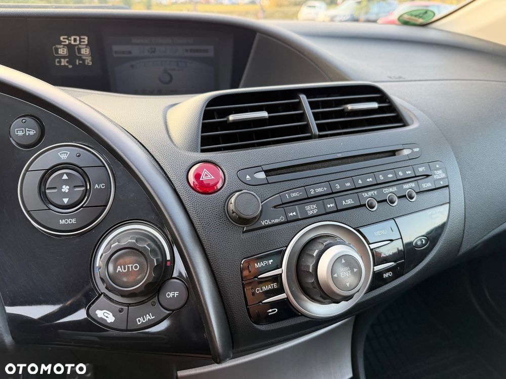 Honda Civic 1.8i-VTEC Executive - 8