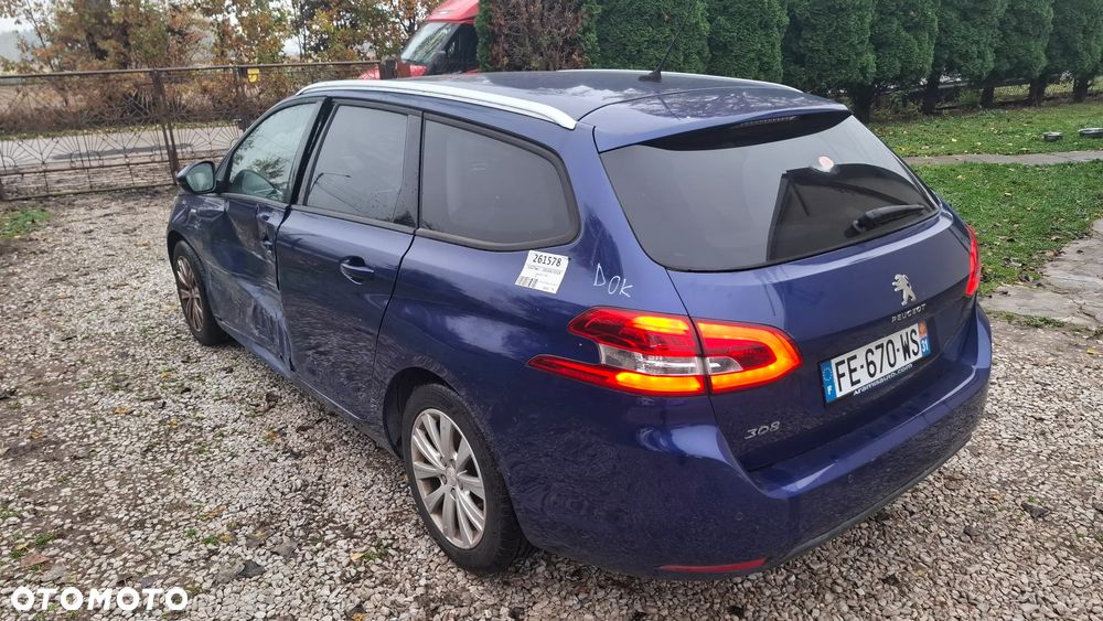 Peugeot 308 - 7