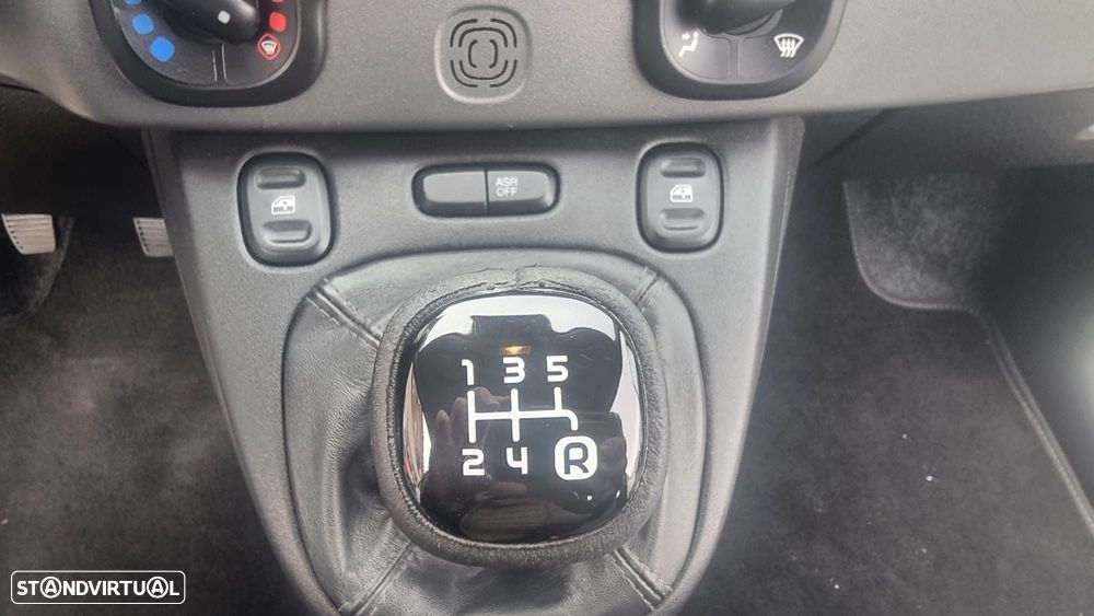 Fiat Panda 1.2 Lounge S&S - 17