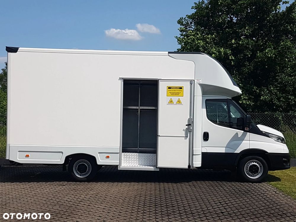 Iveco DAILY KONTENER NISKOPODŁOGOWY 4,43x2,23x2,42 SKLEP FOODTRUCK BAR KLIMA KONIOWÓZ KAMPER - 34