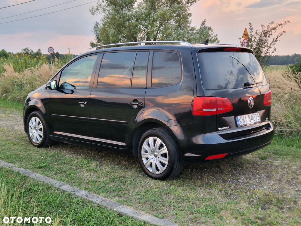 Volkswagen Touran 1.6 TDI DPF BlueMotion Technology Comfortline - 6