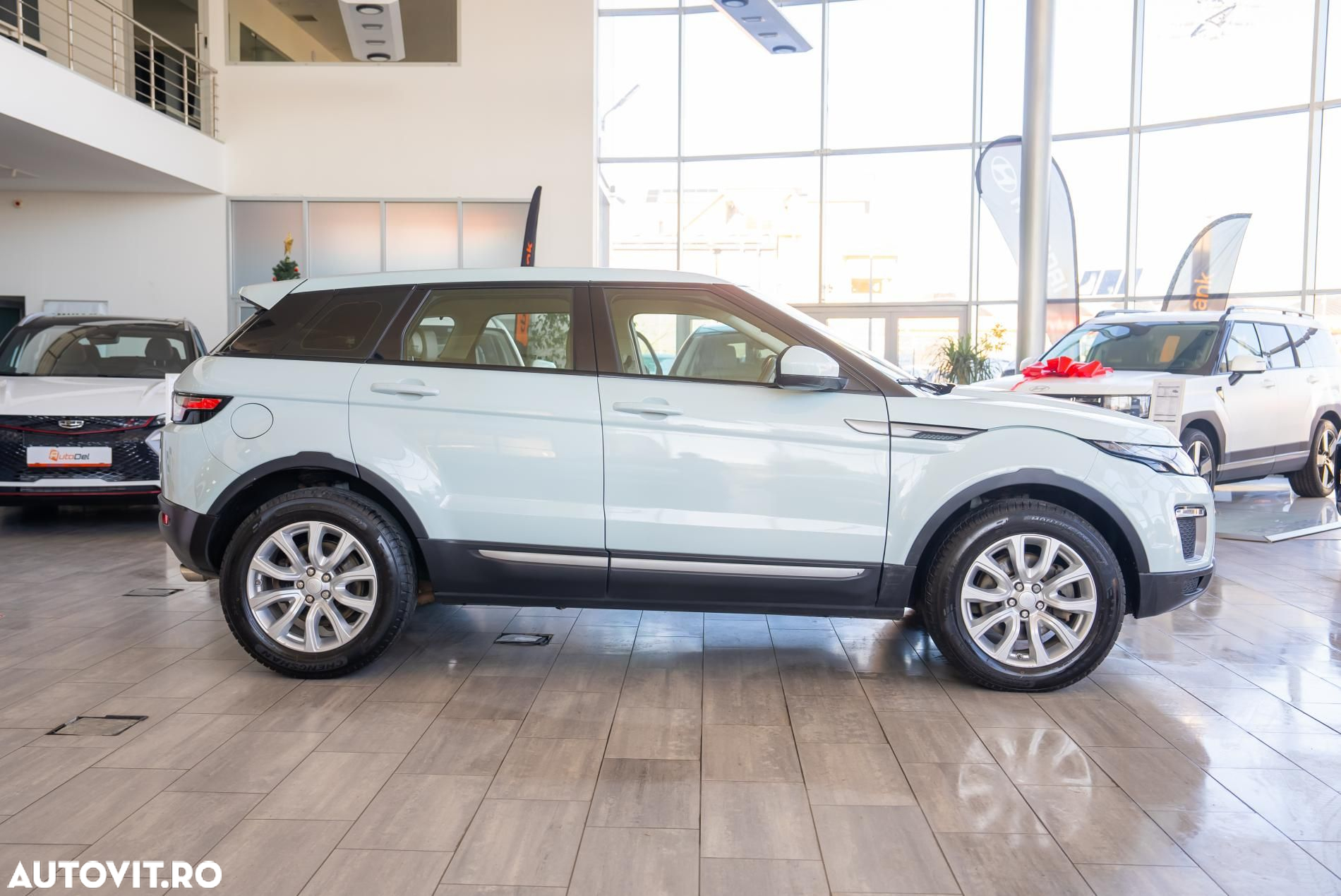 Land Rover Range Rover Evoque 2.0 D150 HSE - 11